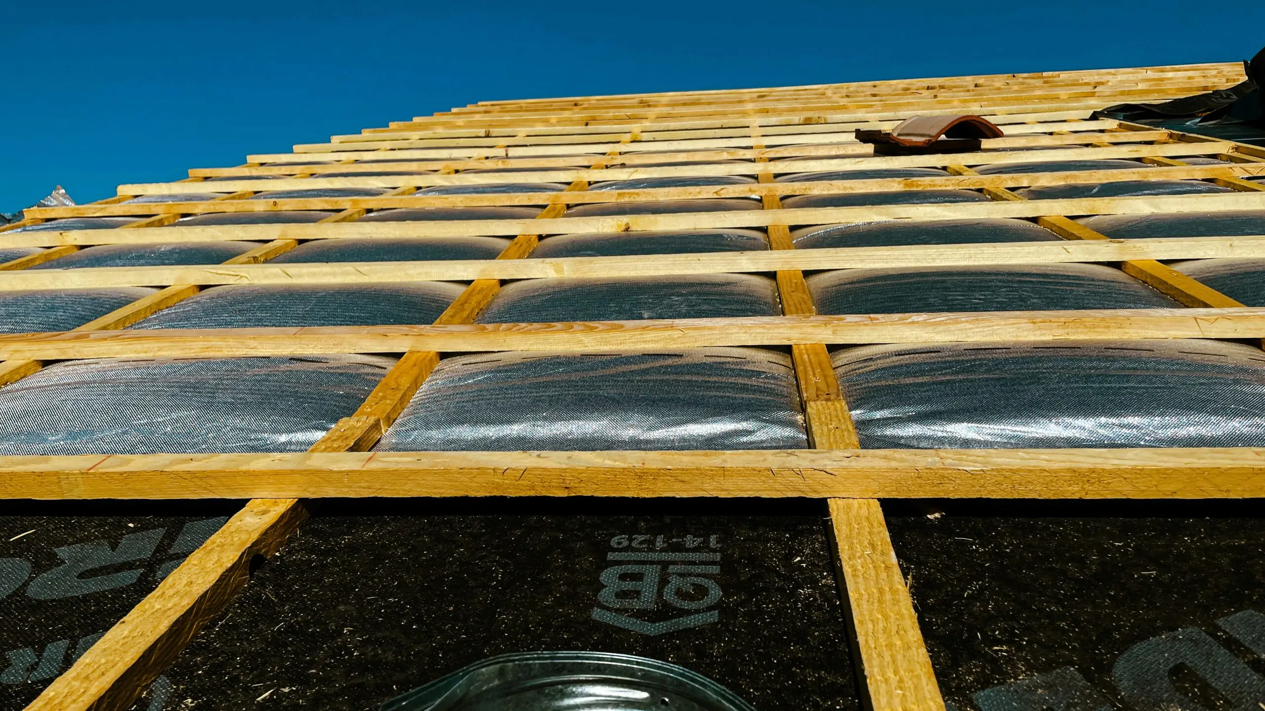 The Ultimate Guide to Choosing the Right Composite Asphalt Shingle for Your Home
